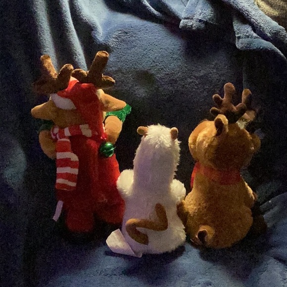 Christmas Musical Characterters-Set of Three - Picture 2 of 16